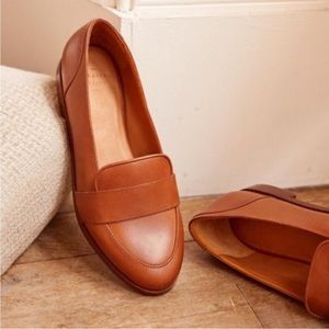 Sézane Michel Loafers in Camel - size 38 or 7